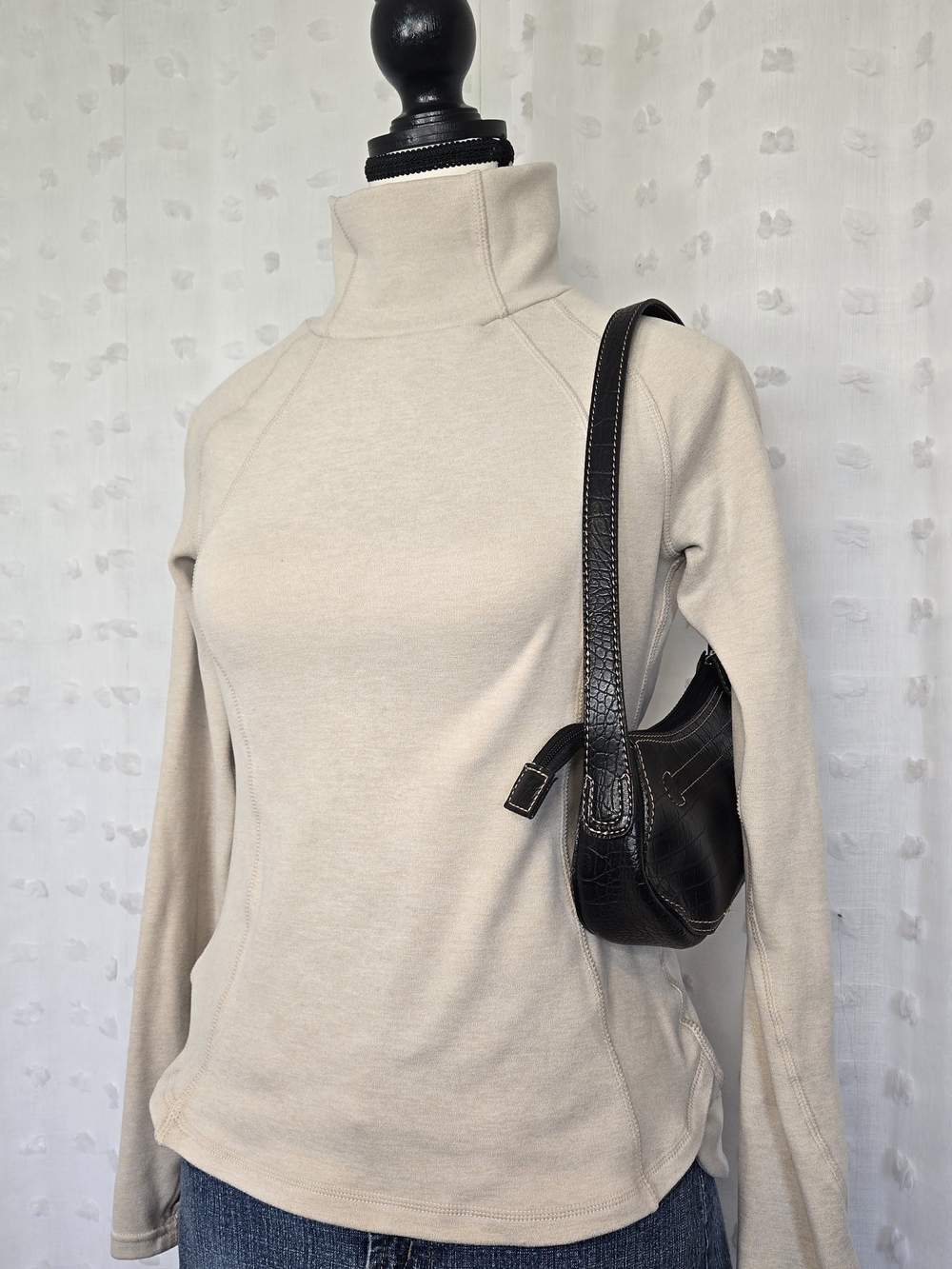Avalanche Women’s Cream High-Neck Pullover Sweater